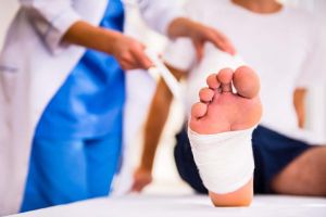Pure Medical - Diabetic Foot Ulcer